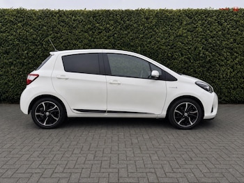 Used Toyota Yaris 2018 for sale - 79413259: Photo