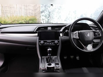 Used Honda Civic 2019 for sale - 78058302: Photo