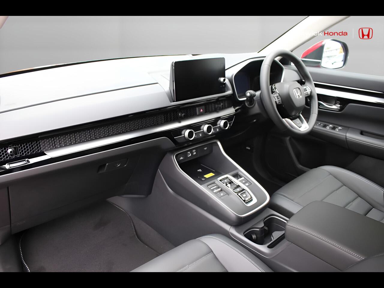 Used Honda CR-V 2025 for sale - 76307845: Photo 2