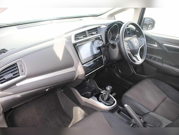 Used Honda Jazz 2019 for sale - 77306144: Photo