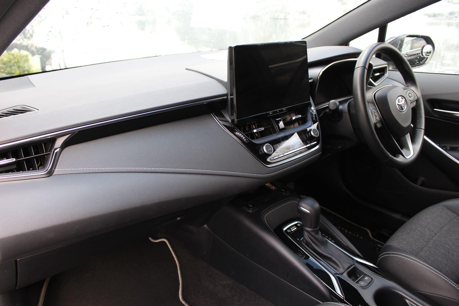 Used Toyota Corolla for sale - 77266850: Photo 2