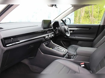 Used Honda CR-V 2025 for sale - 78214615: Photo