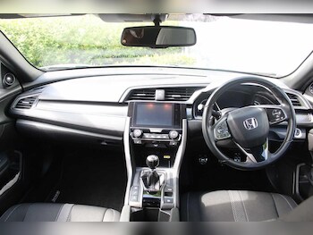 Used Honda Civic 2019 for sale - 78471405: Photo