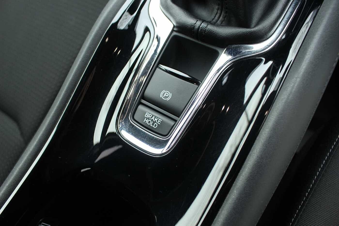 Used Honda HR-V 2020 for sale - 78034181: Photo 25