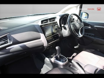 Used Honda Jazz 2018 for sale - 75789533: Photo
