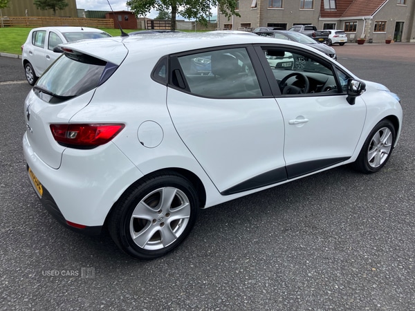 Used Renault Clio 2015 for sale - 76608804: Photo 4
