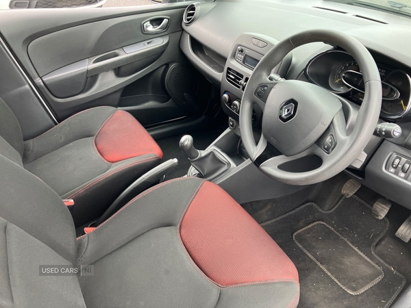 Used Renault Clio 2015 for sale - 76608804: Photo 8