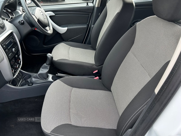 Used Dacia Duster 2016 for sale - 76608805: Photo 4