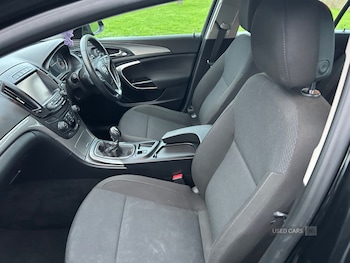 Used Vauxhall Insignia 2017 for sale - 77239079: Photo