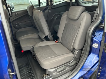 Used Ford Grand C-Max 2016 for sale - 77441879: Photo