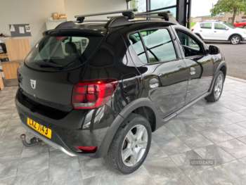 Used Dacia Sandero Stepway 2018 for sale - 75142136: Photo