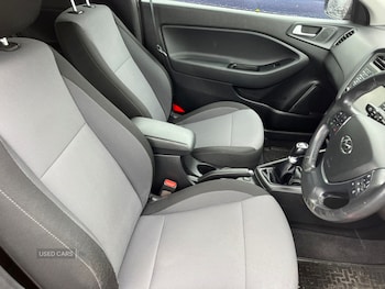 Used Hyundai i20 2015 for sale - 75520948: Photo