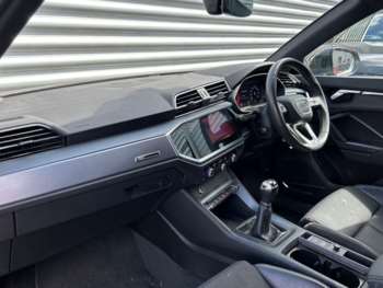 Used Audi Q3 2019 for sale - 75103523: Photo