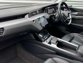 Used Audi e-tron 2020 for sale - 75152877: Photo