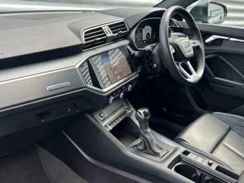 Used Audi Q3 2024 for sale - 74989999: Photo