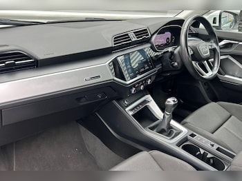 Used Audi Q3 2019 for sale - 75622838: Photo