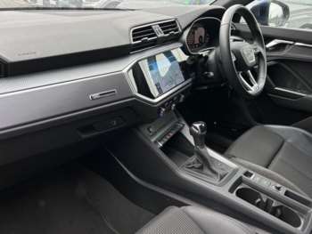 Used Audi Q3 2022 for sale - 75257622: Photo