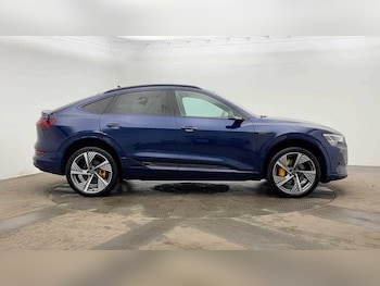 Used Audi e-tron 2022 for sale - 75965529: Photo