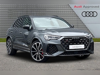 Audi - RS Q3