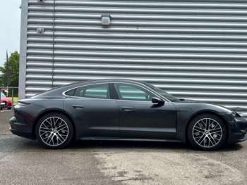 Used Porsche Taycan 2020 for sale - 74861522: Photo