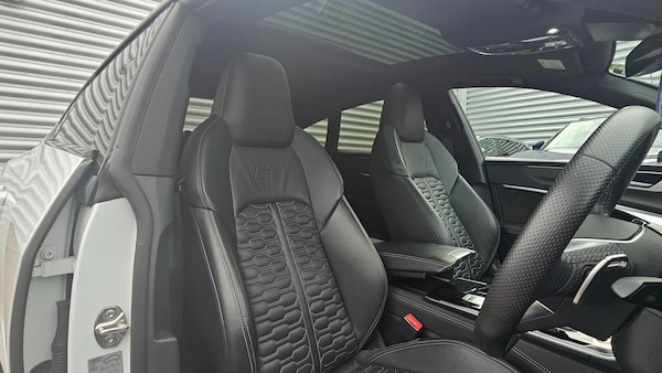 Used Audi RS7 2020 for sale - 76188845: Photo 6