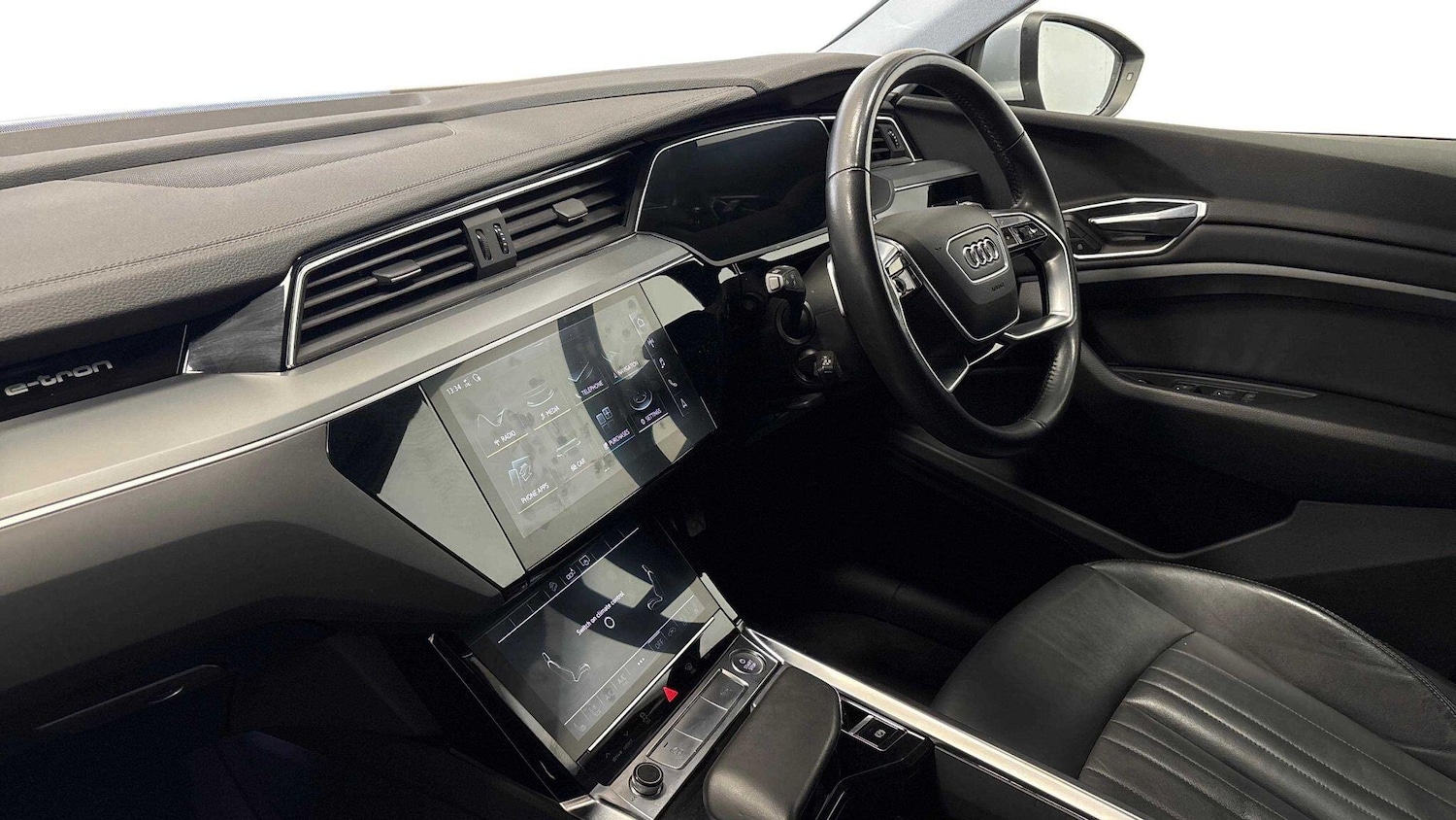 Used Audi e-tron 2021 for sale - 76158911: Photo 2