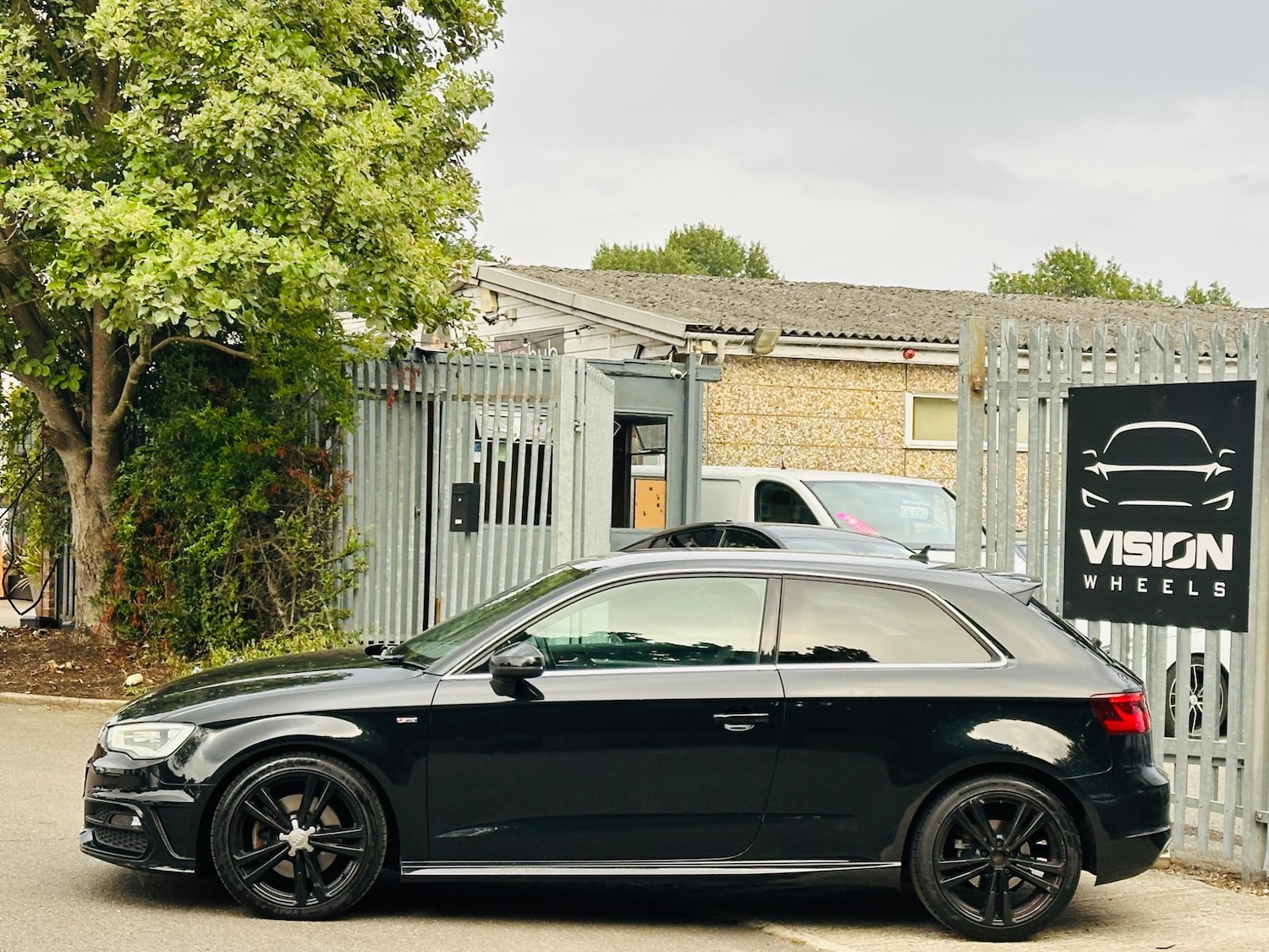 Used Audi A3 2013 for sale - 76122293: Photo 7