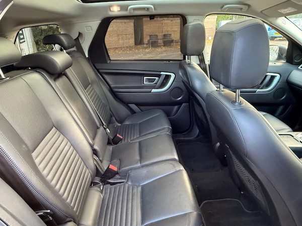 Used Land Rover Discovery Sport 2016 for sale - 76188977: Photo 24