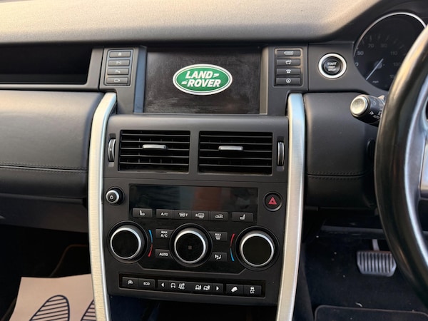 Used Land Rover Discovery Sport 2016 for sale - 76188977: Photo 31