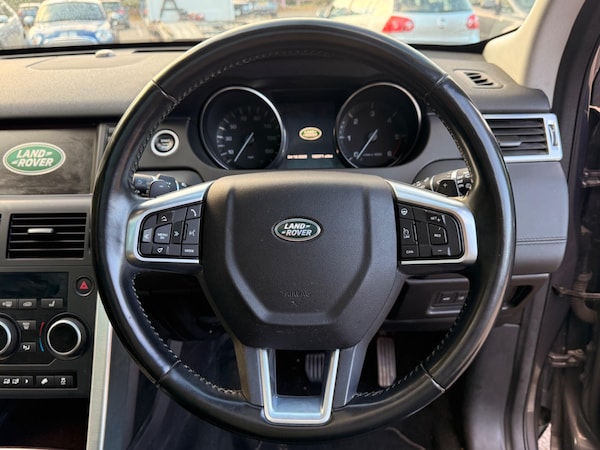 Used Land Rover Discovery Sport 2016 for sale - 76188977: Photo 35