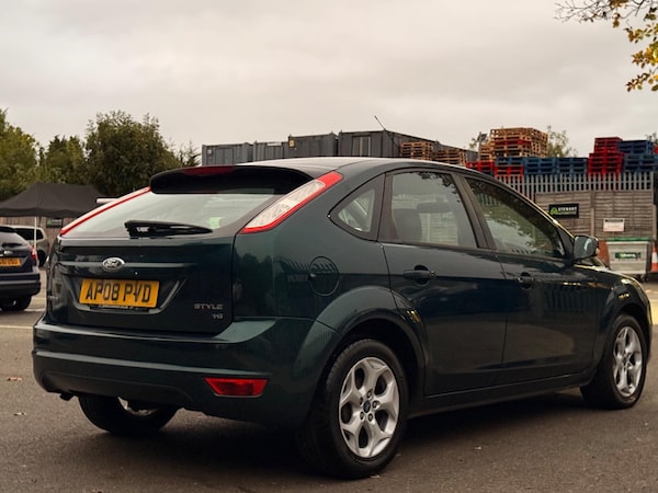 Used Ford Focus 2008 for sale - 76294602: Photo 10