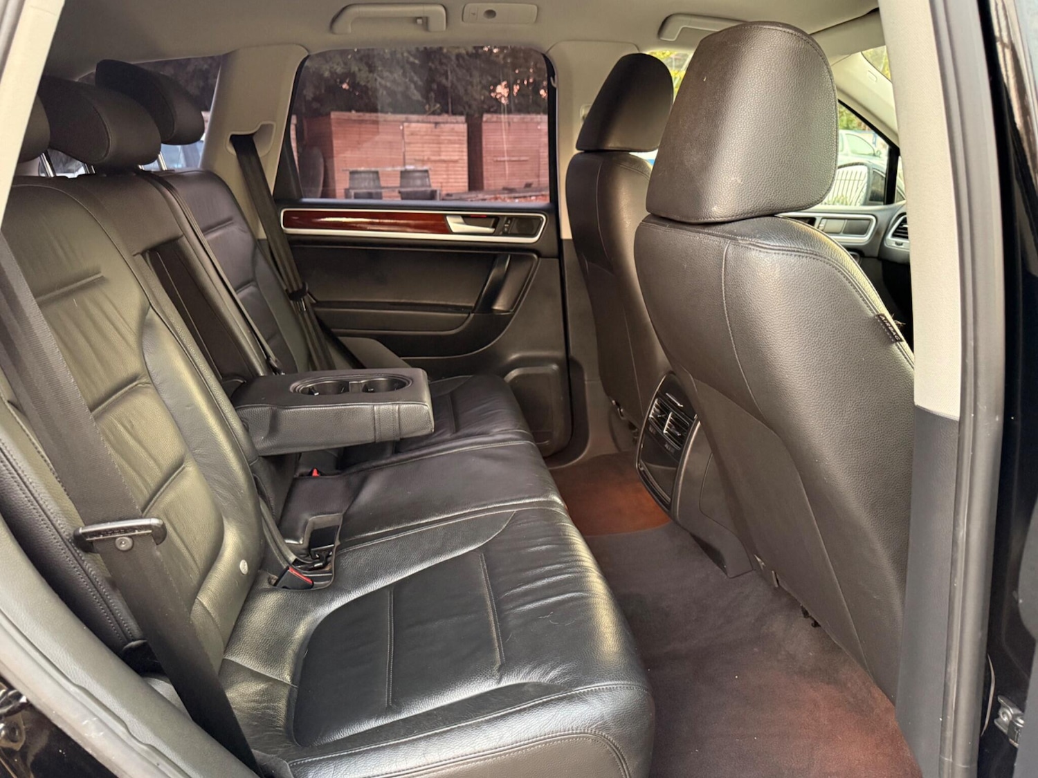 Used Volkswagen Touareg 2011 for sale - 76259619: Photo 23