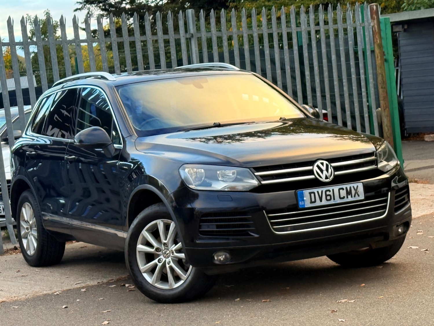 Used Volkswagen Touareg 2011 for sale - 76259619: Photo 7