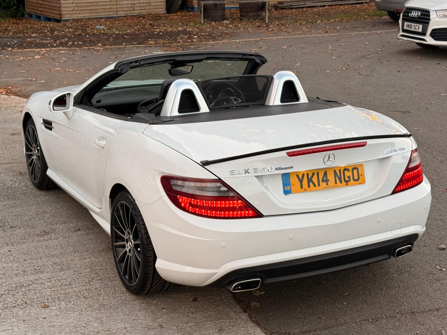 Used Mercedes-Benz SLK 2014 for sale - 76377742: Photo 11