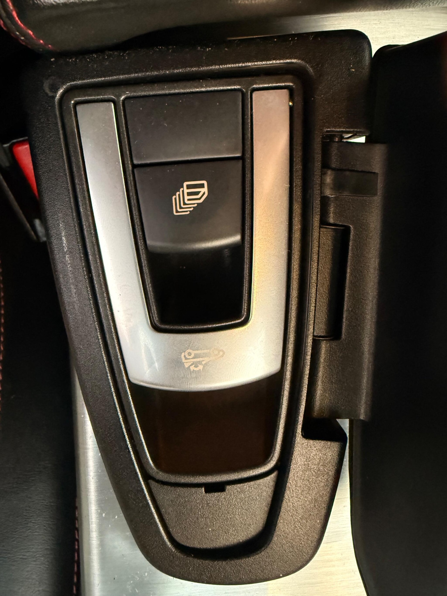 Used Mercedes-Benz SLK 2014 for sale - 76377742: Photo 23
