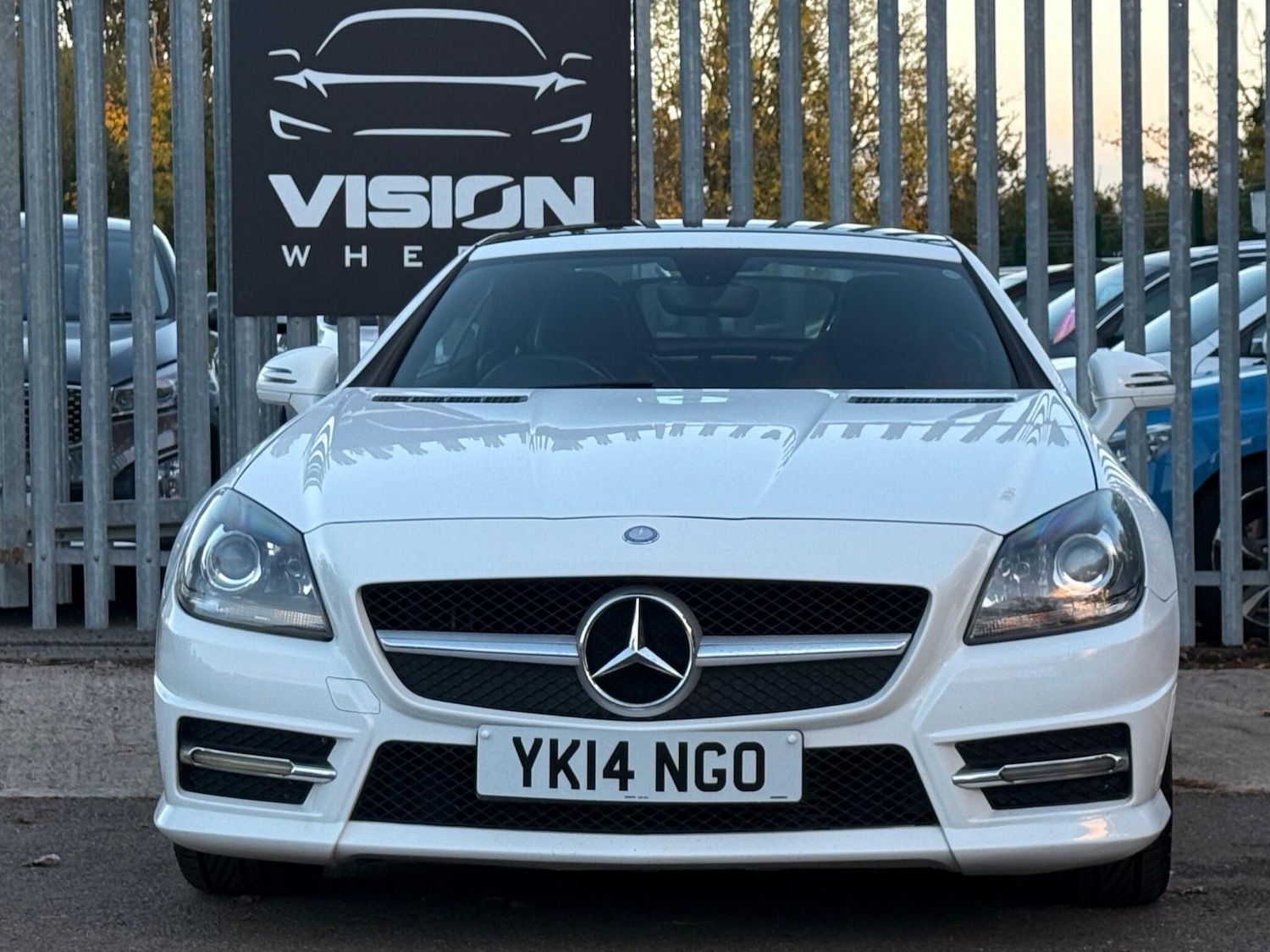 Used Mercedes-Benz SLK 2014 for sale - 76377742: Photo 3