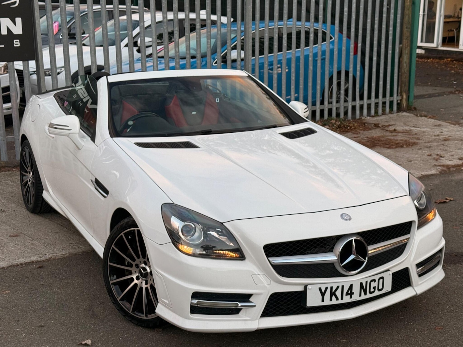 Used Mercedes-Benz SLK 2014 for sale - 76377742: Photo 7