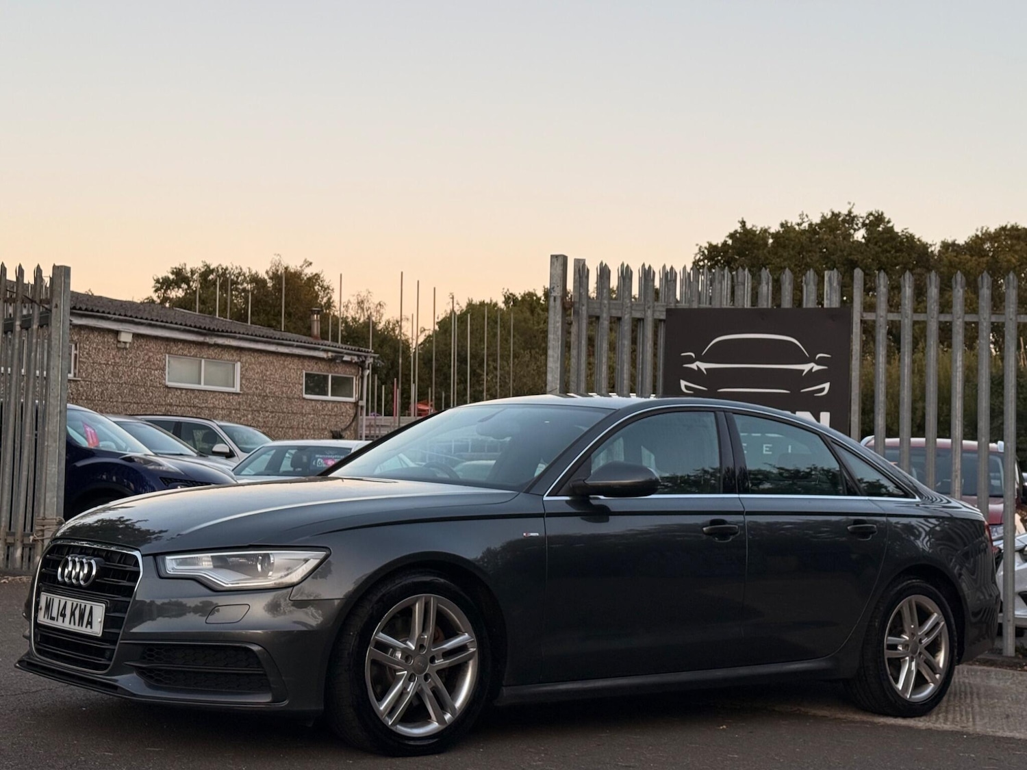 Used Audi A6 Saloon 2014 for sale - 76458116: Photo 4
