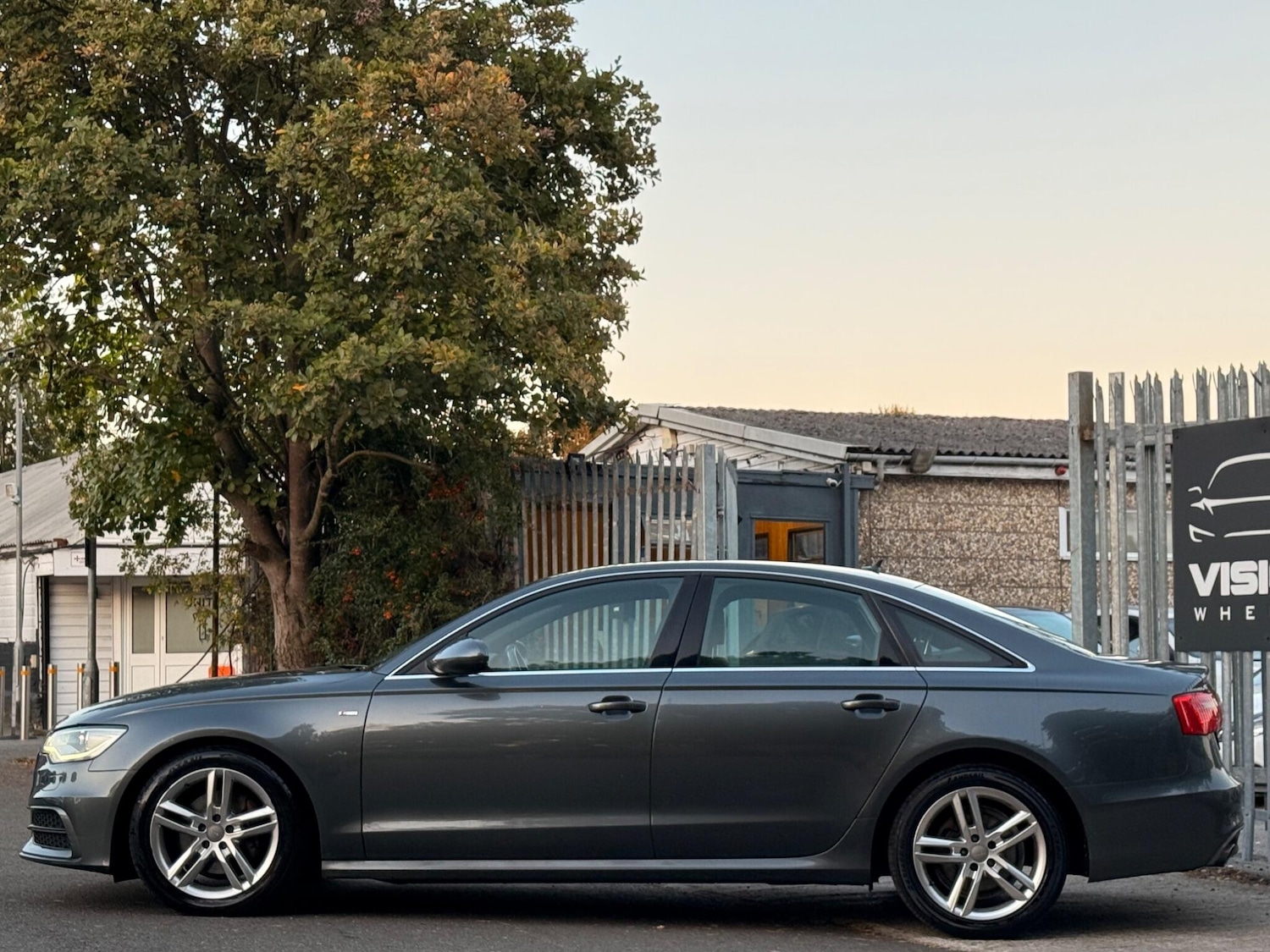 Used Audi A6 Saloon 2014 for sale - 76458116: Photo 9