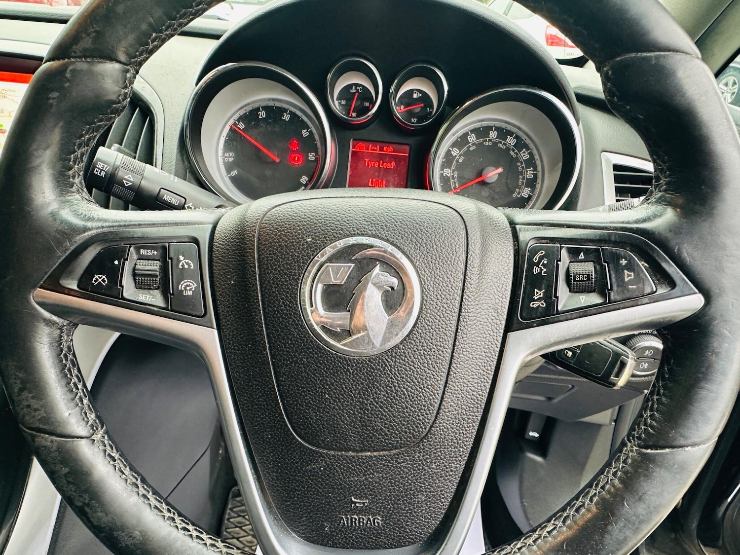 Used Vauxhall Astra 2015 for sale - 76307088: Photo 26