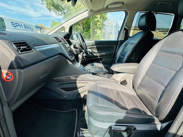 Used Ford C-Max 2009 for sale - 76188946: Photo 15