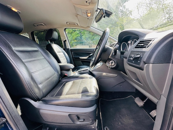 Used Ford C-Max 2009 for sale - 76188946: Photo 8