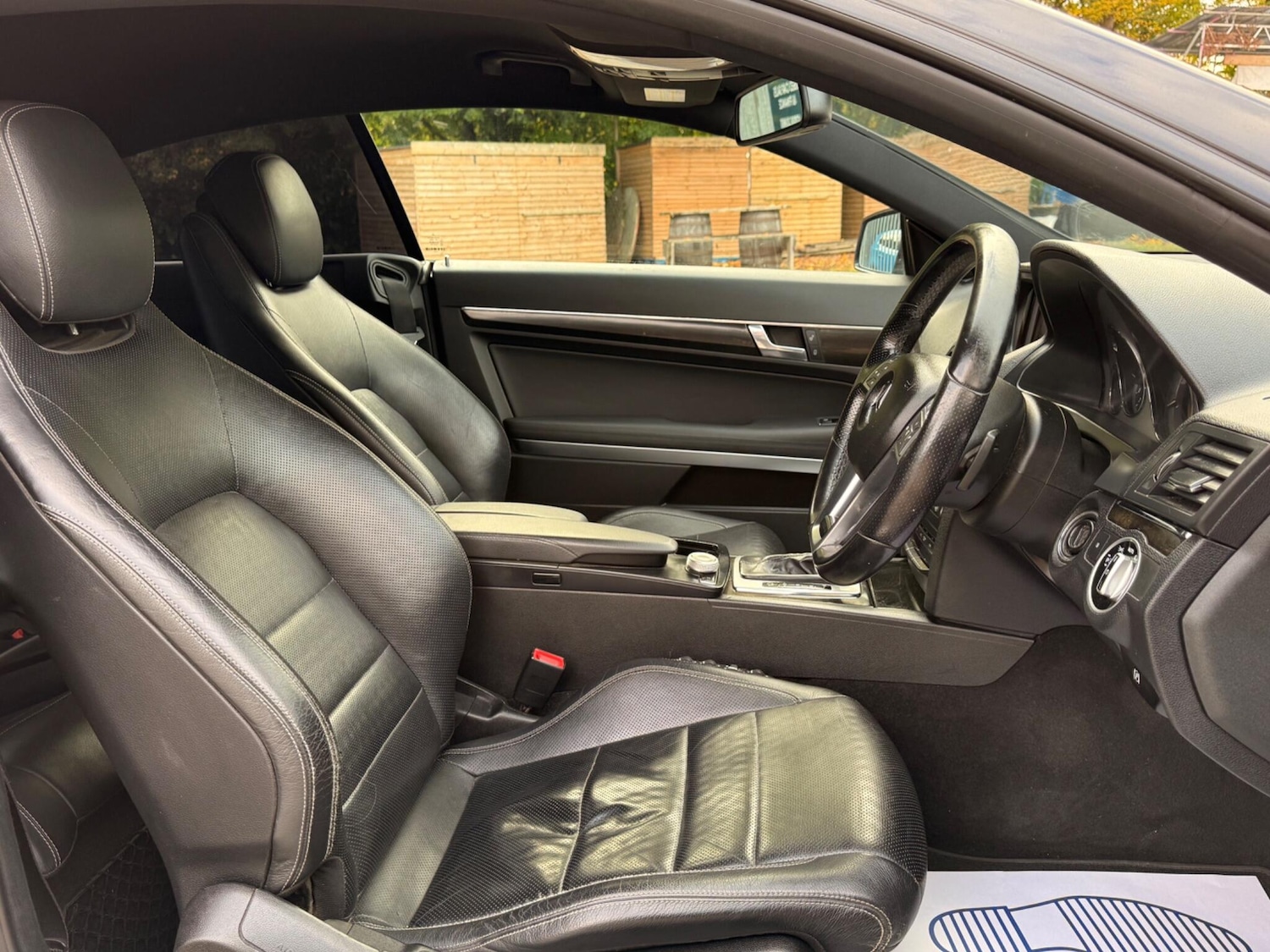 Used Mercedes-Benz E Class 2012 for sale - 76348900: Photo 19