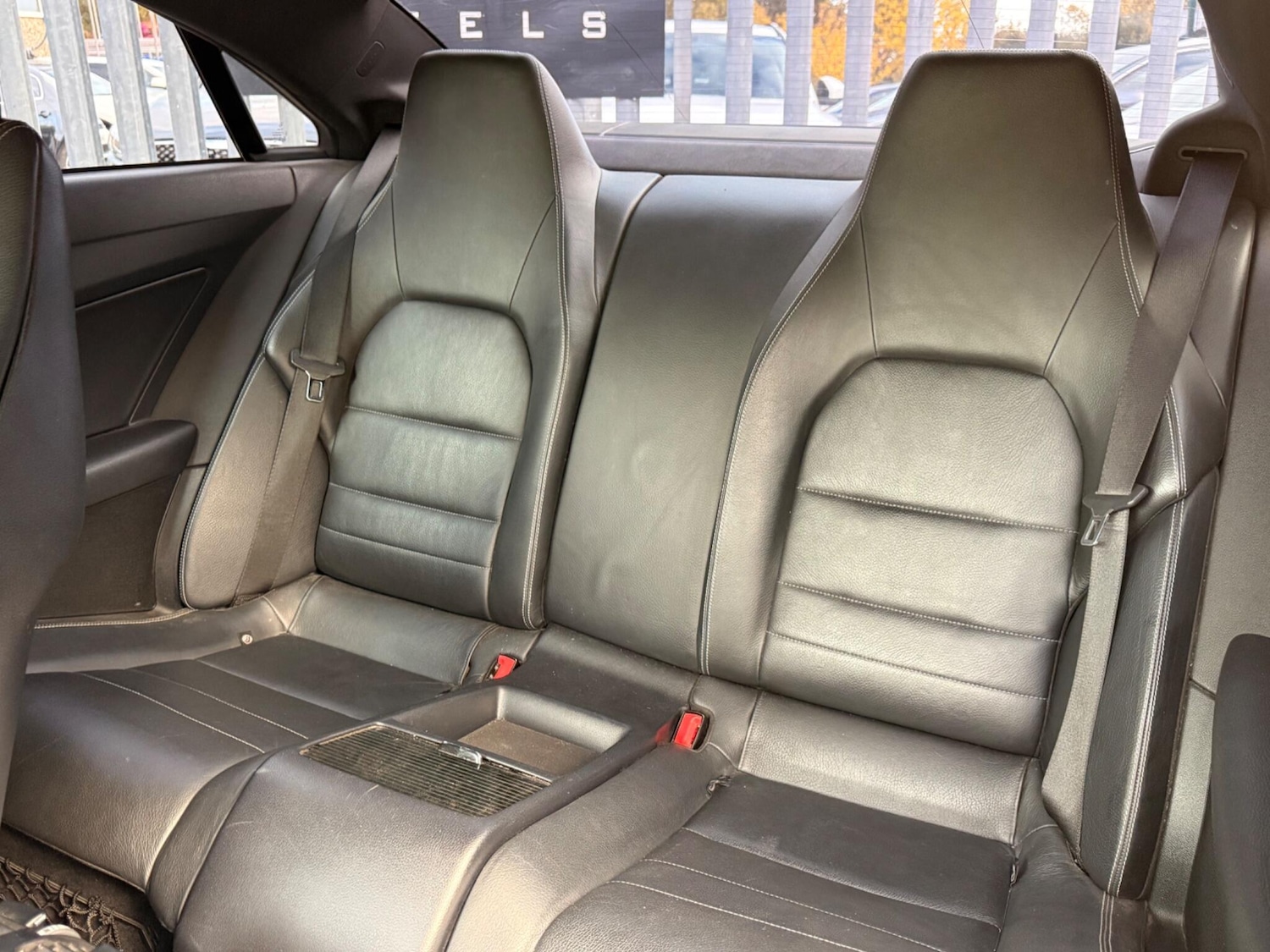 Used Mercedes-Benz E Class 2012 for sale - 76348900: Photo 21