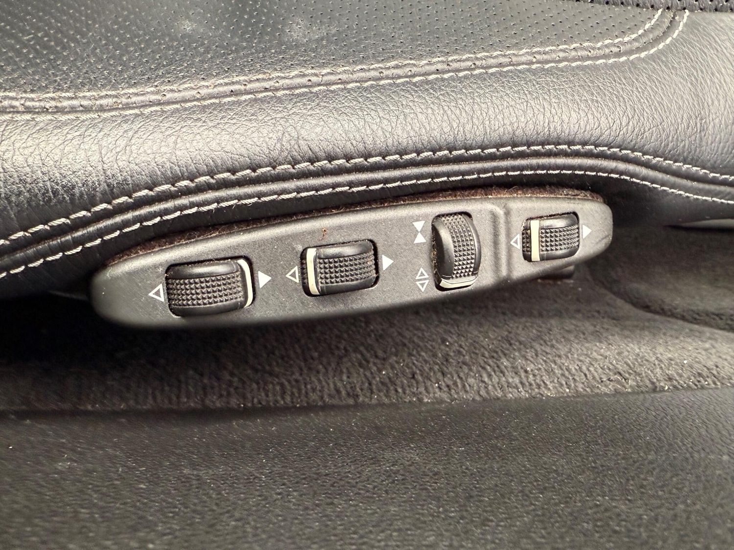 Used Mercedes-Benz E Class 2012 for sale - 76348900: Photo 22