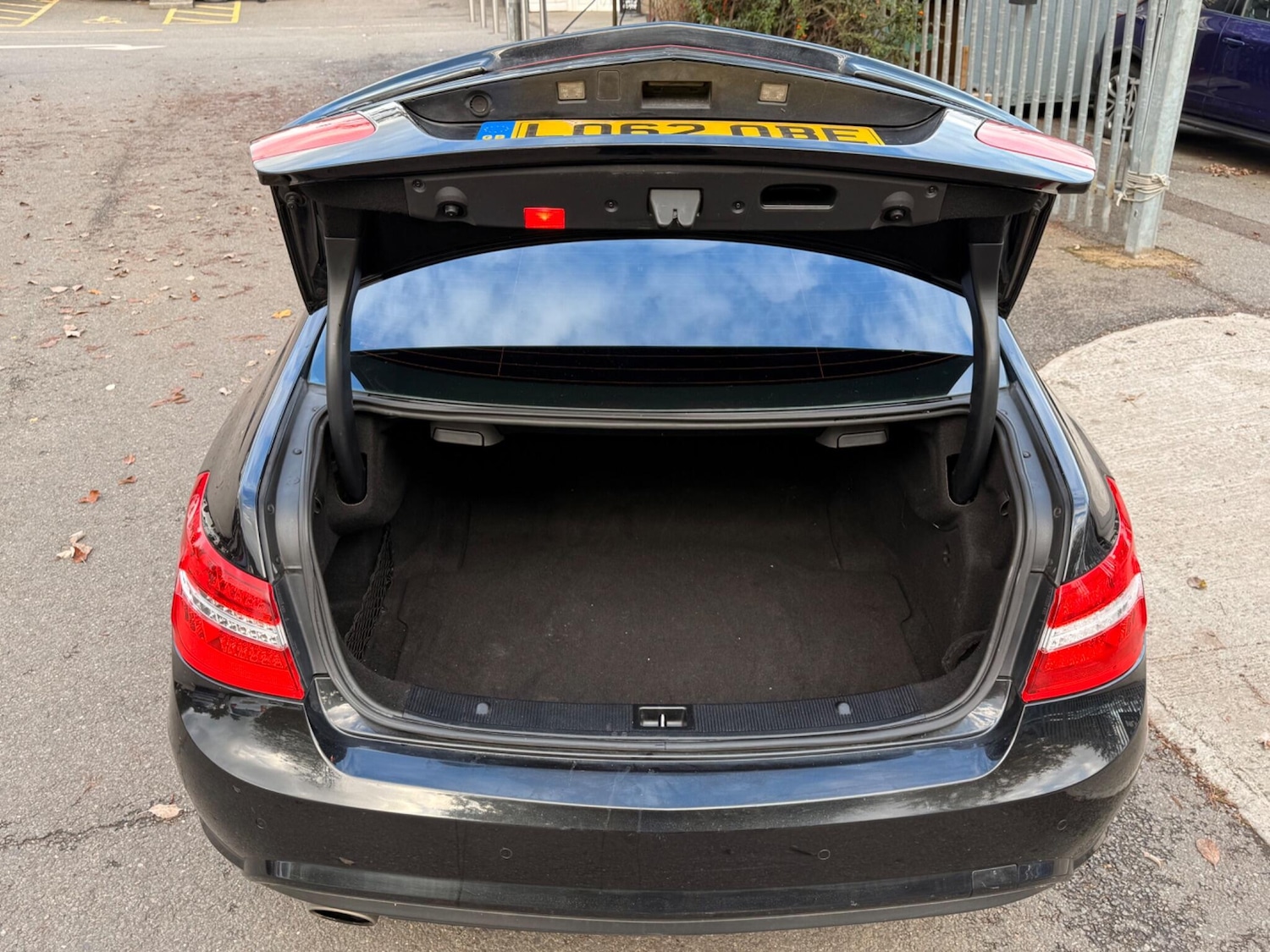 Used Mercedes-Benz E Class 2012 for sale - 76348900: Photo 27