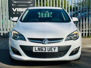 Used Vauxhall Astra 2013 for sale - 74602684: Photo