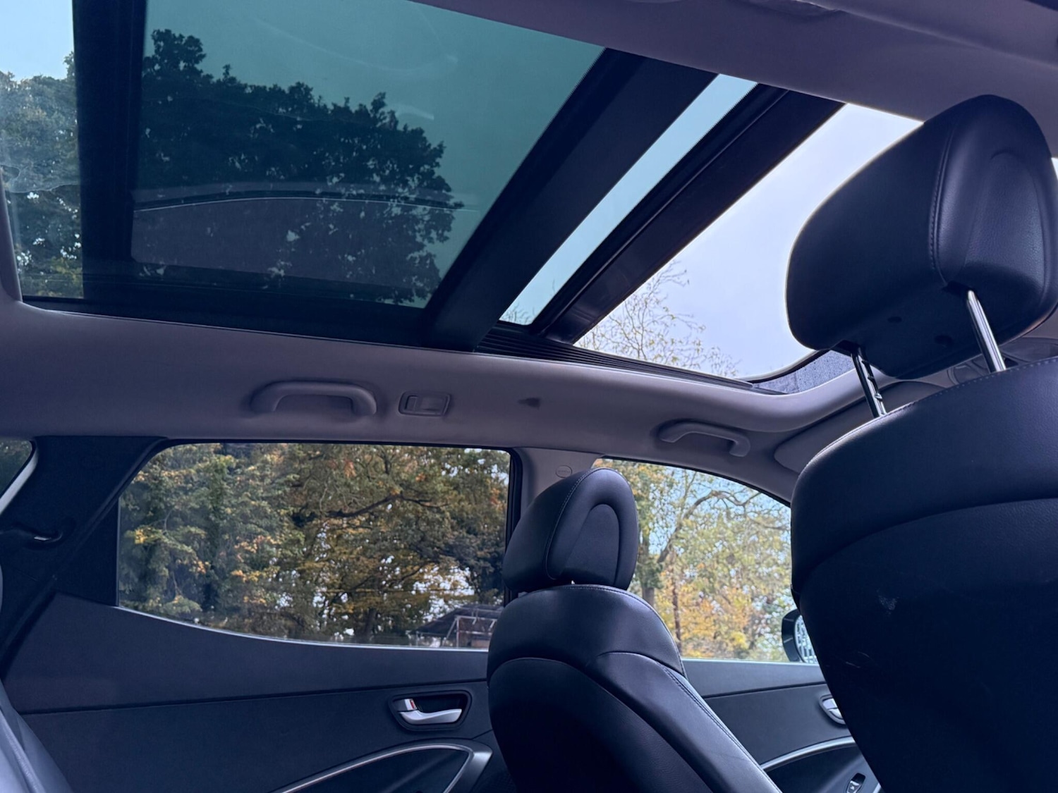 Used Hyundai Santa Fe 2014 for sale - 76398909: Photo 36