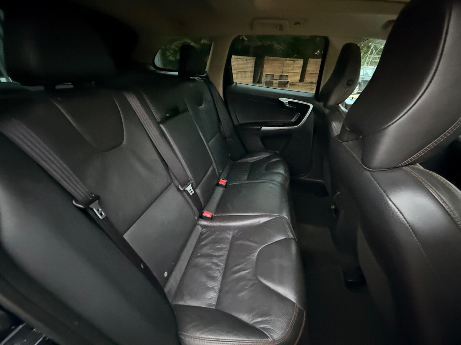 Used Volvo XC60 2010 for sale - 76657390: Photo 20