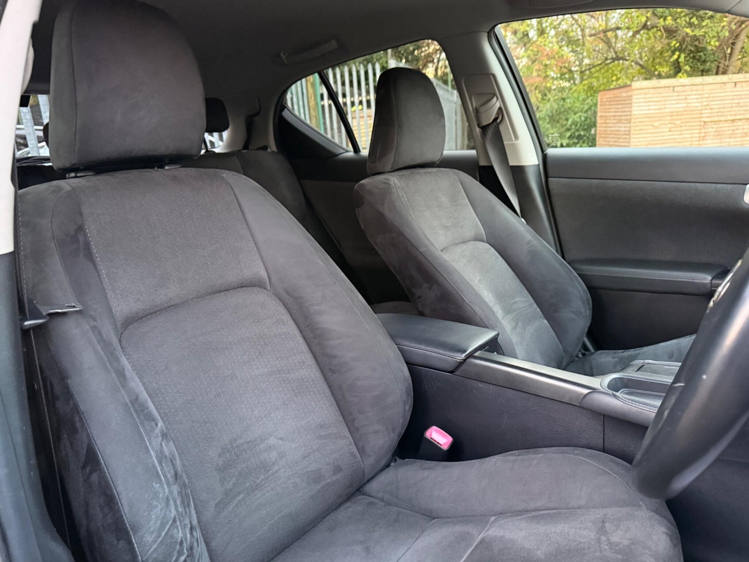 Used Lexus CT 2011 for sale - 76701179: Photo 16